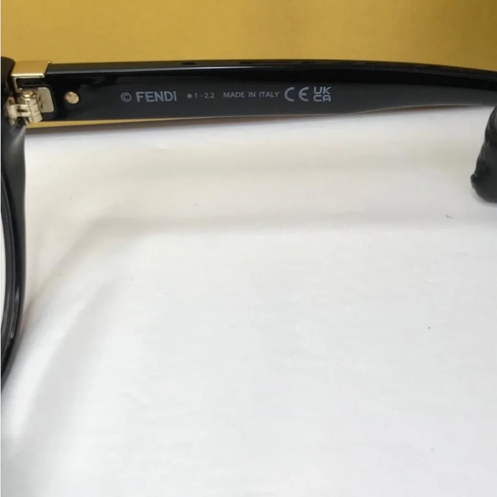 💯 - Authentic New Fendi Demo Cat Eye Ladies Eyeglasses FE50020I 001 53.